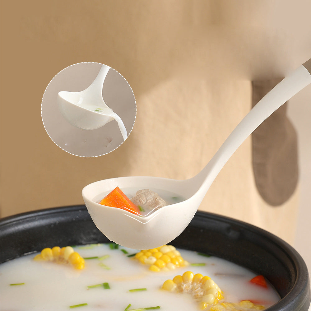 Muỗng Múc Súp FaSoLa 1 cái – nhựa an toàn, chống nhỏ giọt
