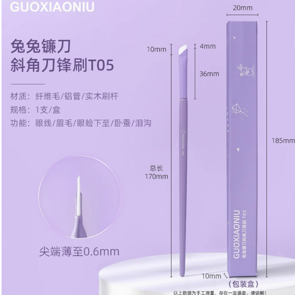 Guoxiaoniu-Bunny-Angled-Makeup-Brush-T04-1