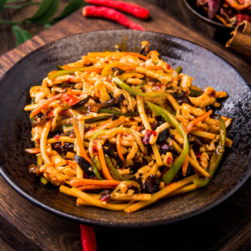 7 Days Meal Cơm Sẵn Thịt Heo Xé Sốt Tỏi 470 g – tiện lợi, thơm ngon
