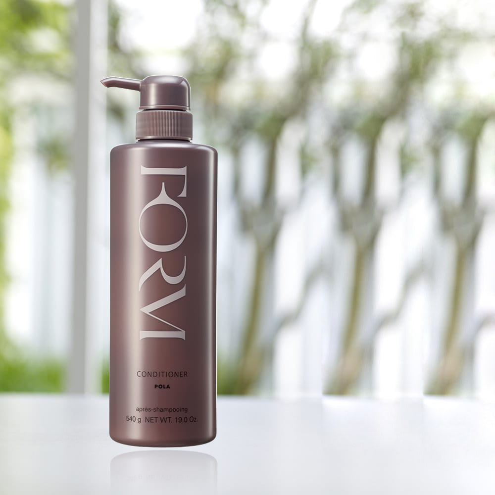 Dầu Xả Pola Form Chống Glycation 540 g – làm mượt & phục hồi tóc
