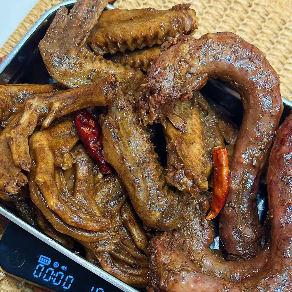 Lao-Hankou-Spicy-Soy-Braised-Duck-Neck-&-Wing-Assortment-(Frozen)-–-1kg-2