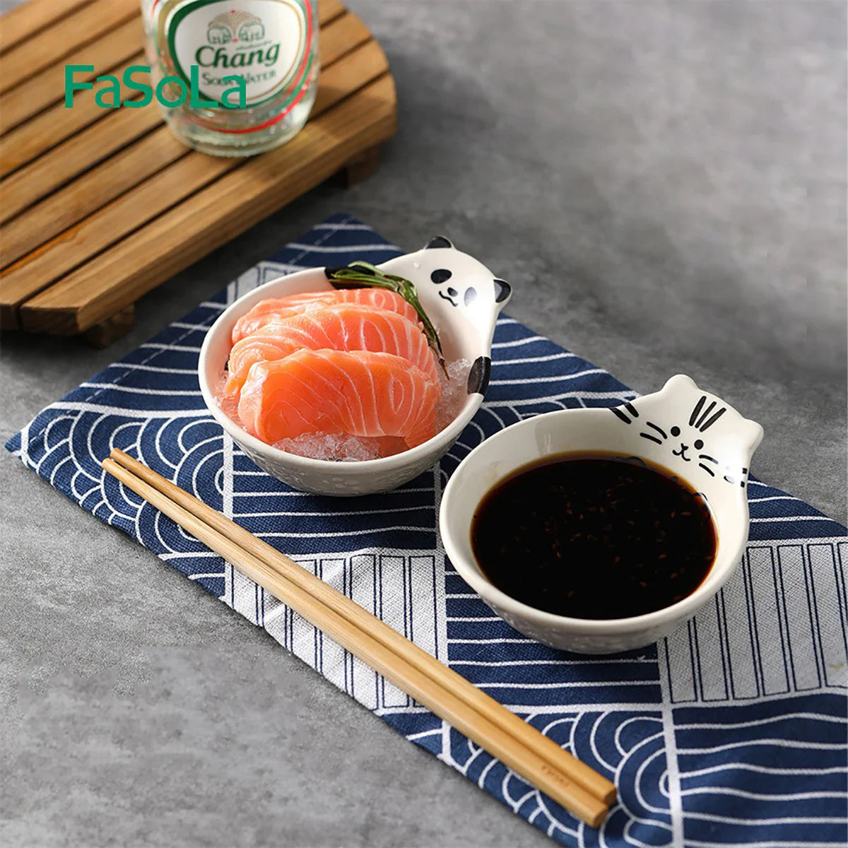 FaSoLa Bát Ăn Mèo Sứ Nhật 300 ml – có tay cầm, thiết kế dễ thương