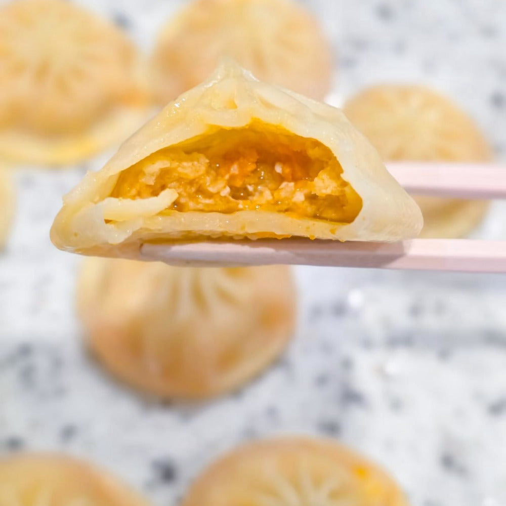 jialisen-frozen-crab-roe-soup-dumplings-9-pieces-235g-crab-roe-xiao-long-bao-1