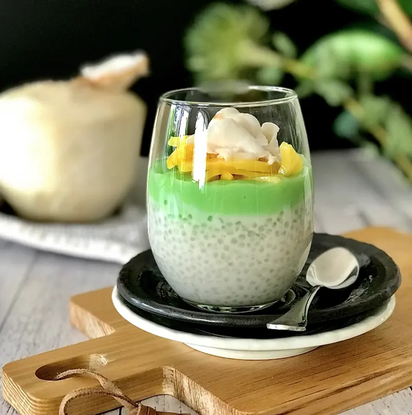 Pandan Coconut Sago Dessert