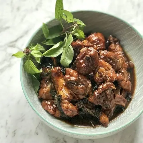 Taiwanese Thee Cup Chicken