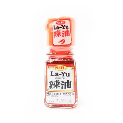 S&B La Yu Chilli Oil 33ml